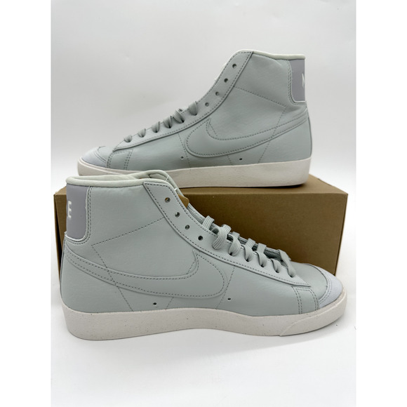Nike Blazer Mid 77 Next Nature (Mens Size 8) Shoes DQ4124 001 Light Silver